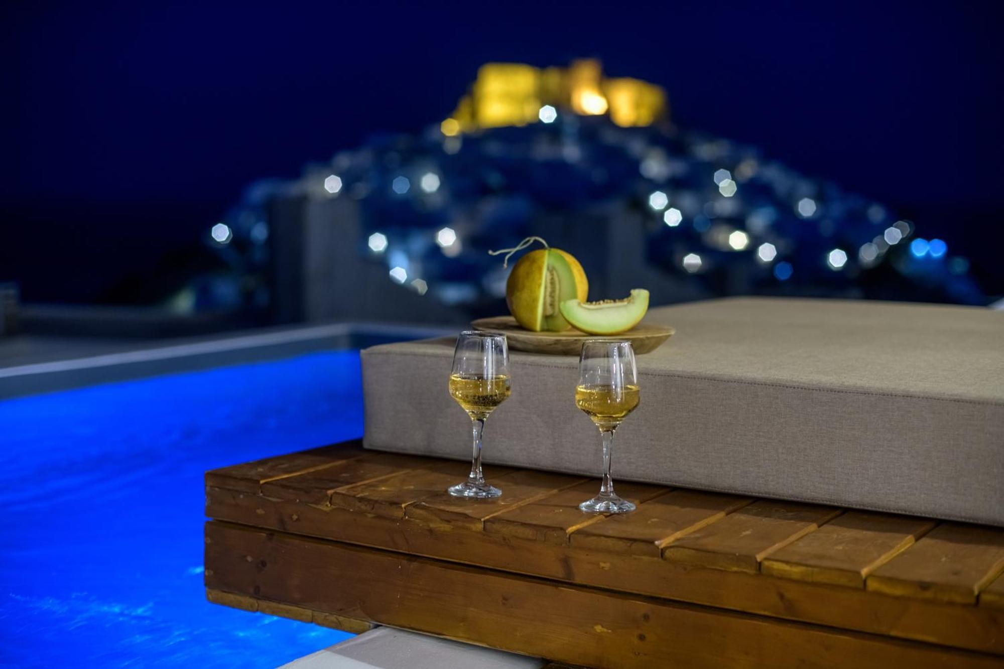 Oneiro Luxury Suites-Adults Only Astypálaia 외부 사진